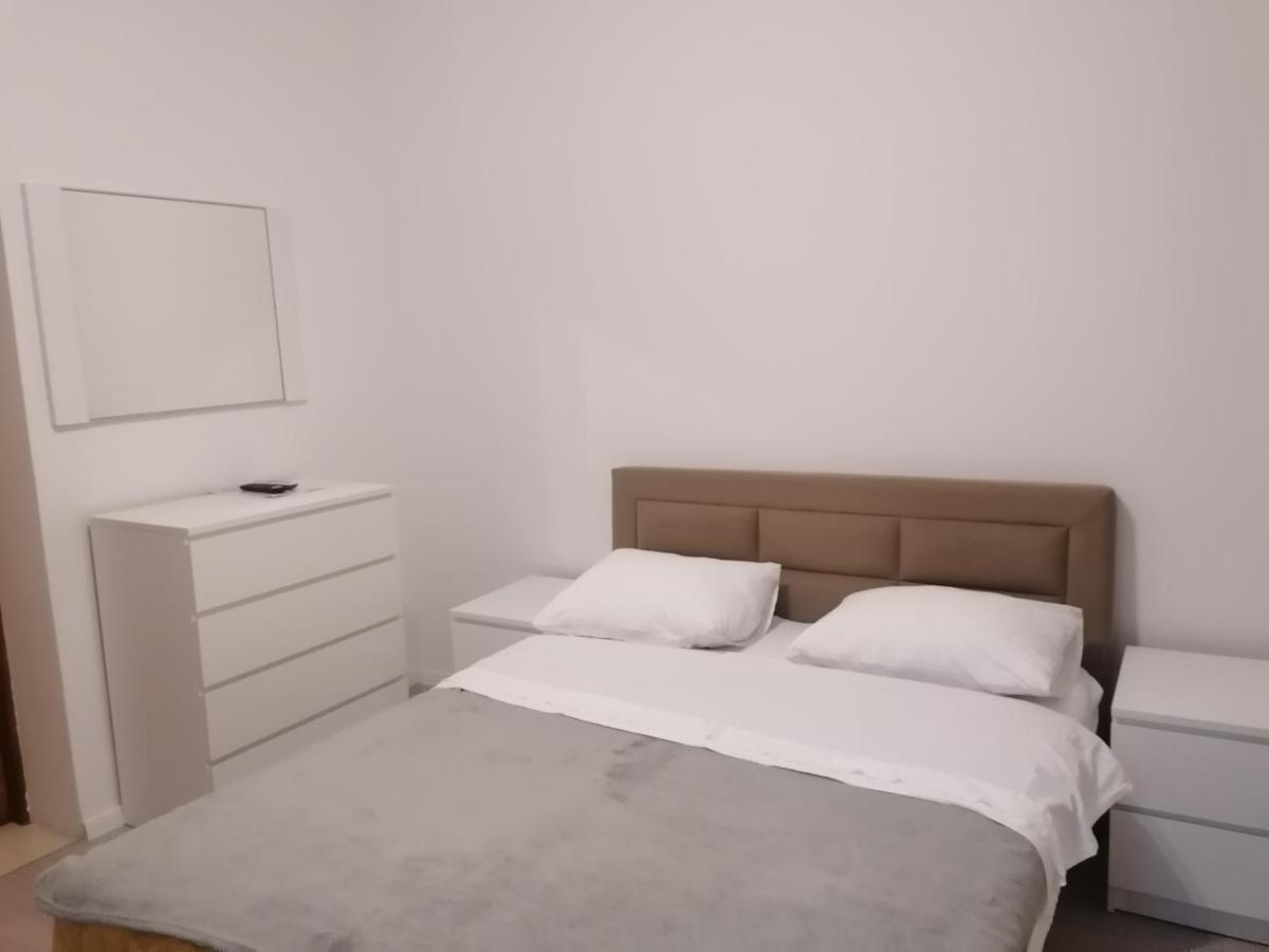 Apartments And Rooms Tomas Ποντστράνα Εξωτερικό φωτογραφία