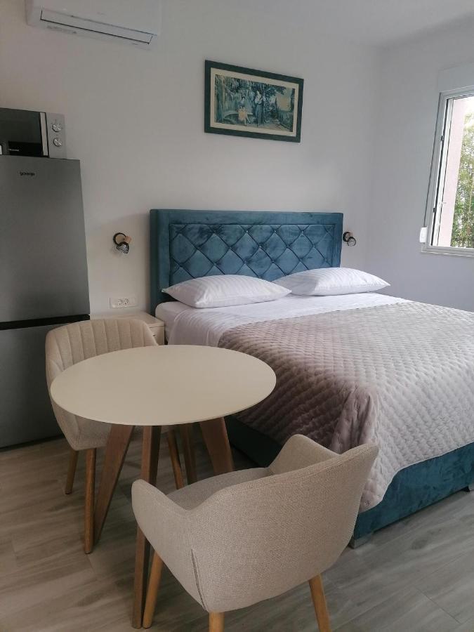 Apartments And Rooms Tomas Ποντστράνα Εξωτερικό φωτογραφία